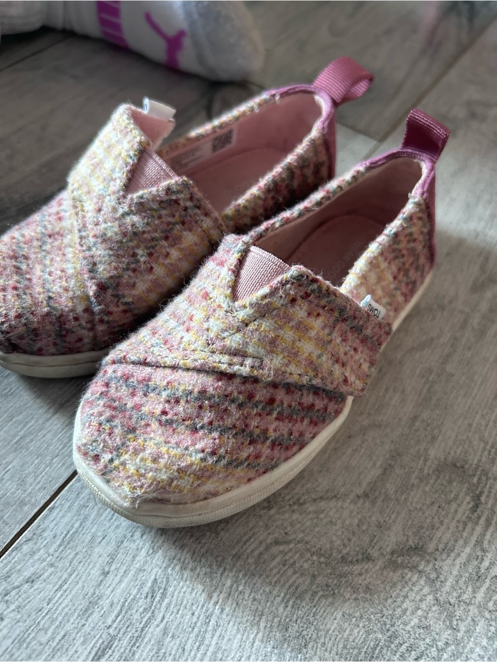Toms Kids Pink Tweed Slip-On Sneakers